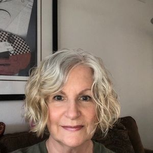 Meet your Posher, Marilyn